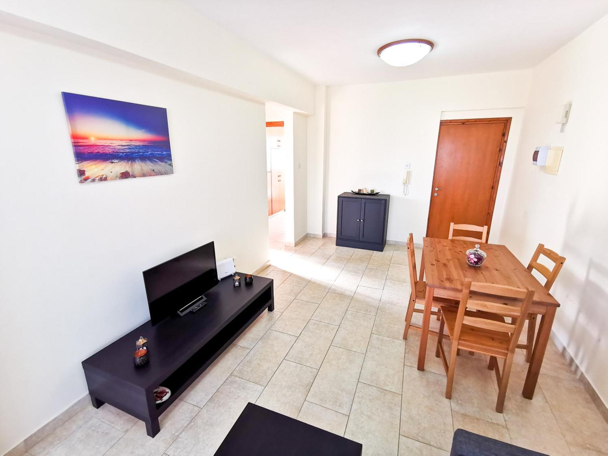 License to Chill Apartment Larnaca Esterno foto
